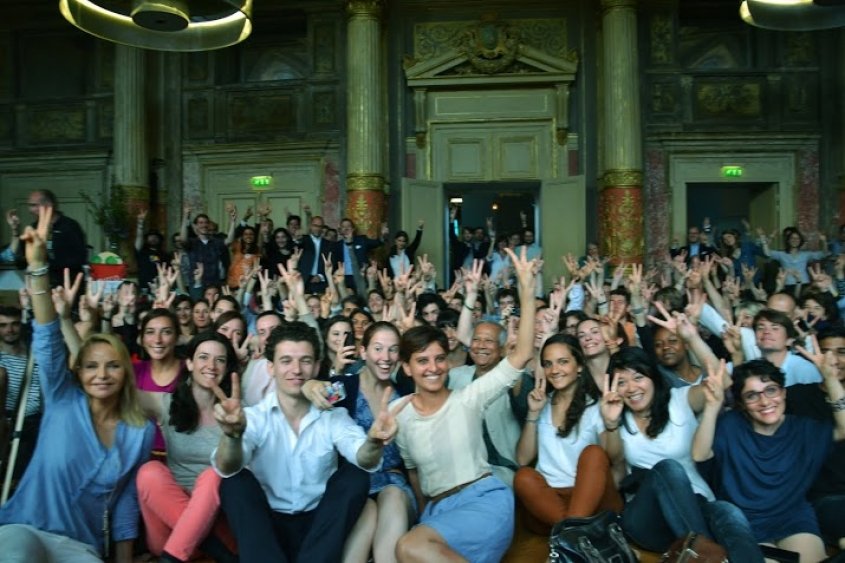 Nobel Laureate Prof Yunus Inspires French Youth to Social Business Nobel Laureate Prof Yunus Inspires French Youth to Social Business